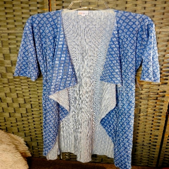 NWT LuLaRoe Graphic Printed Shirley Kimono Duster Blue and White Size Small - Picture 4 of 10